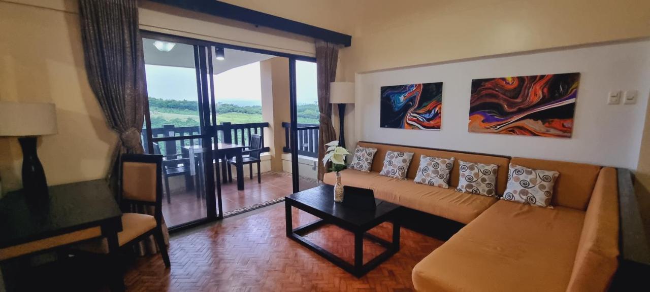 Alta Vista De Boracay By Crystal Apartment Yapak Exterior photo